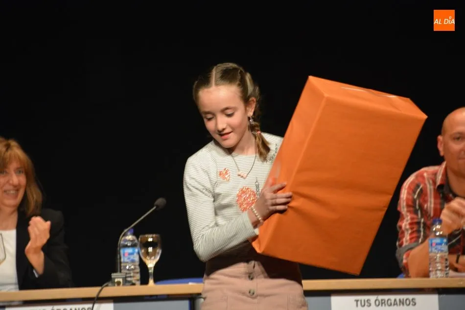 Foto 4 - ALCER entrega los premios del Concurso de Dibujo y Relato Corto  