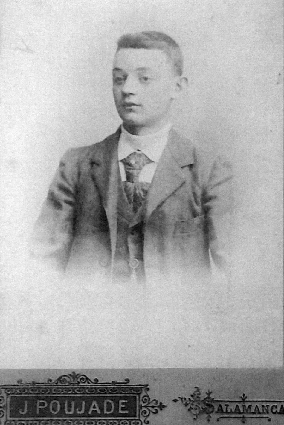 Foto 8 - El programa radiof&oacute;nico &lsquo;Historias y vivencias de Vitigudino&rsquo; rescata la historia de Ulpiano...