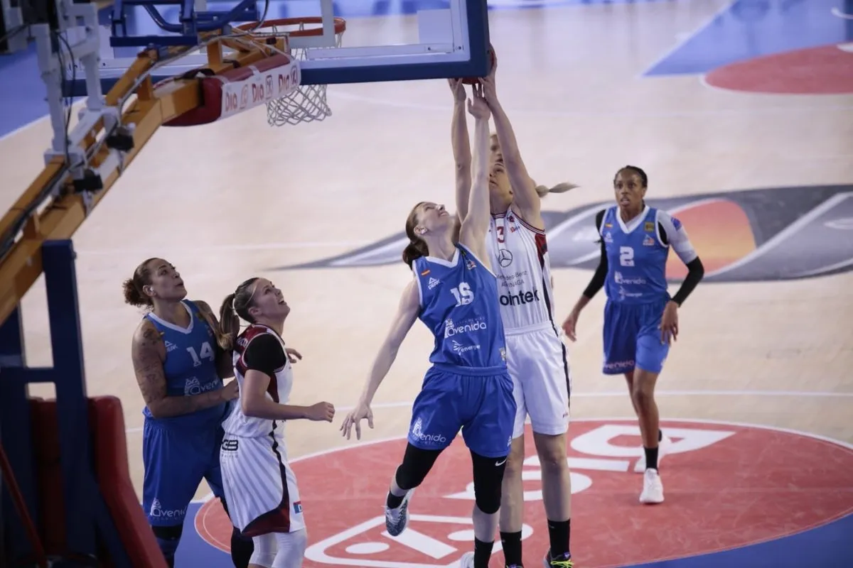 Foto 4 - Perfumer&iacute;as Avenida se planta en la final metiendo miedo frente al Gernika (74-46)