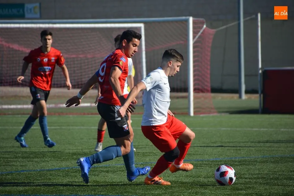 Foto 3 - El Santa Marta se topa con un muro ante el Colegio Diocesano (0-2)  