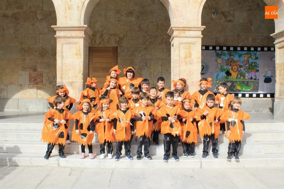 Foto 3 - Los escolares del colegio Calasanz disfrutan con el carnaval