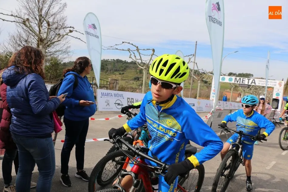 Foto 8 - I Open de Ciclismo BTT XCO Saucelle supera las expectativas con casi 450 participantes  