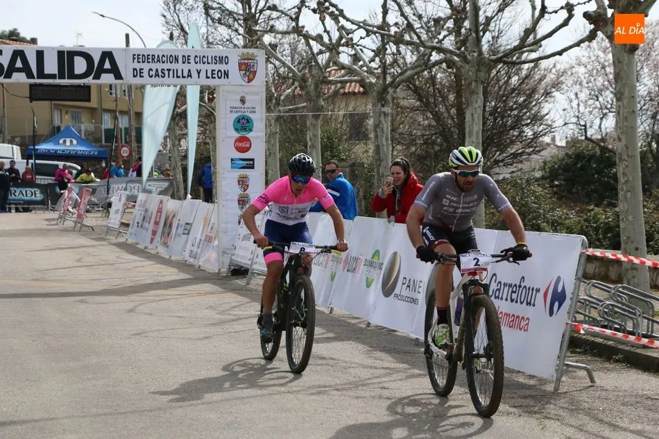 Foto 4 - I Open de Ciclismo BTT XCO Saucelle supera las expectativas con casi 450 participantes  
