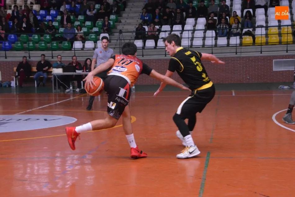 Foto 7 - Aquimisa Carbajosa recupera sensaciones frente al Innova Chef con una nueva victoria (80-49)