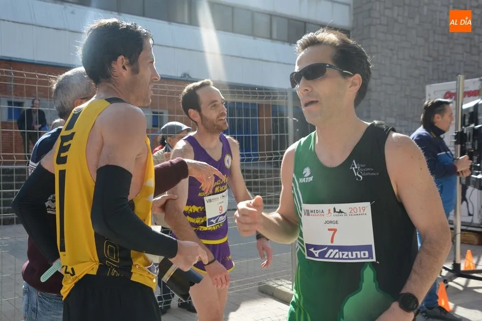 Foto 10 - Juan Bueno y M&oacute;nica Guti&eacute;rrez se imponen en una Media Marat&oacute;n con m&aacute;s de 3.000 corredores
