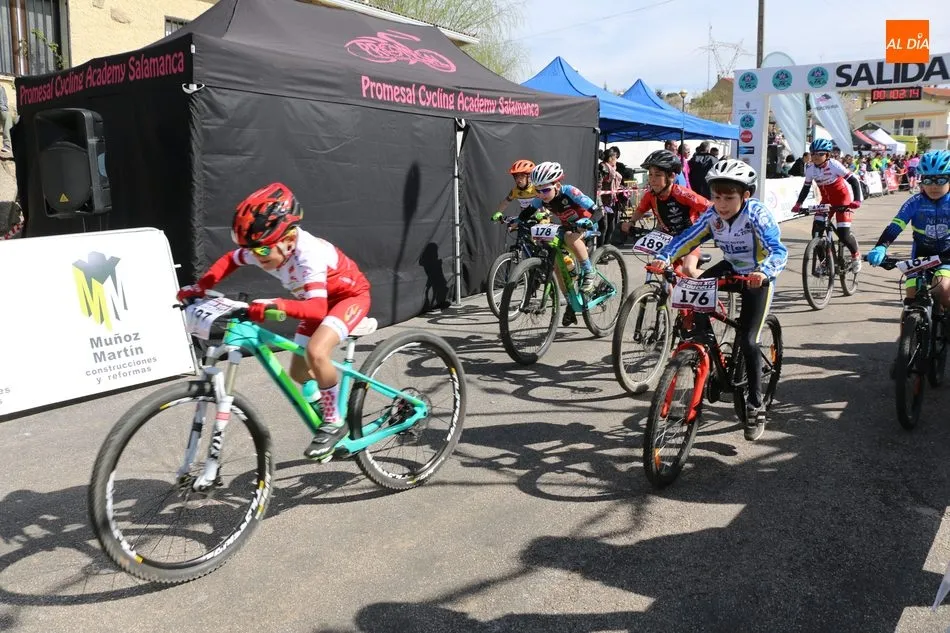 Foto 6 - La Copa Escuelas BTT de Castilla y Le&oacute;n re&uacute;ne en Saucelle a m&aacute;s de 200 peque&ntilde;os ciclistas  