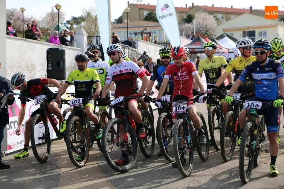 Foto 8 - Mois&eacute;s Due&ntilde;as se impone en Saucelle en la segunda prueba del I Open BTT de Castilla y Le&oacute;n  
