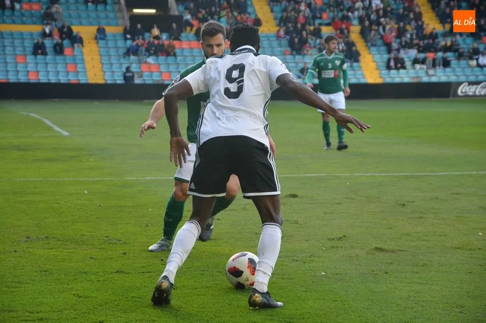 Foto 8 - No todos los d&iacute;as son fiesta para el Salamanca UDS (0-0)