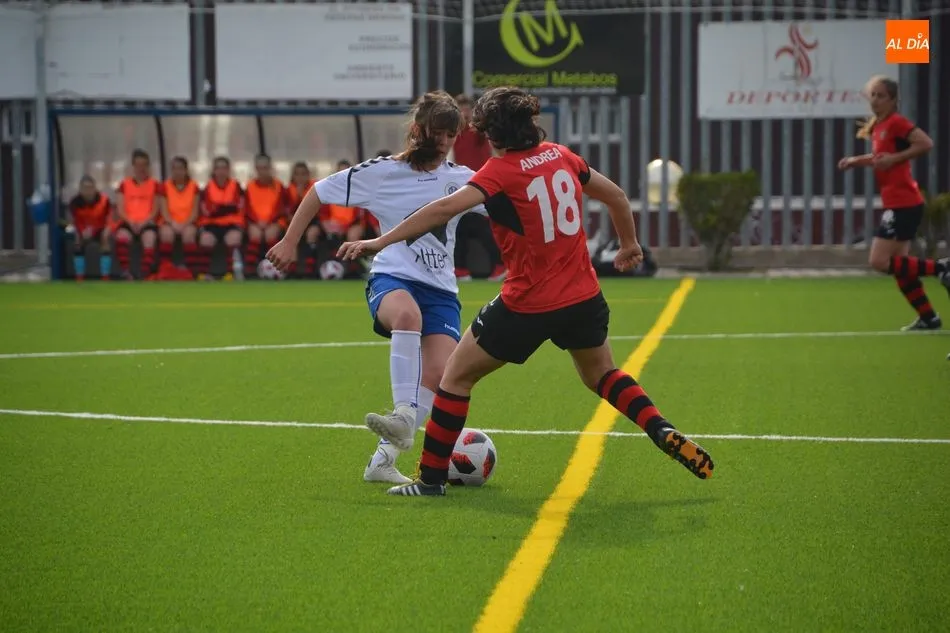 Foto 11 - El Salamanca FF tampoco puede puntuar frente al Torrelodones (1-2)