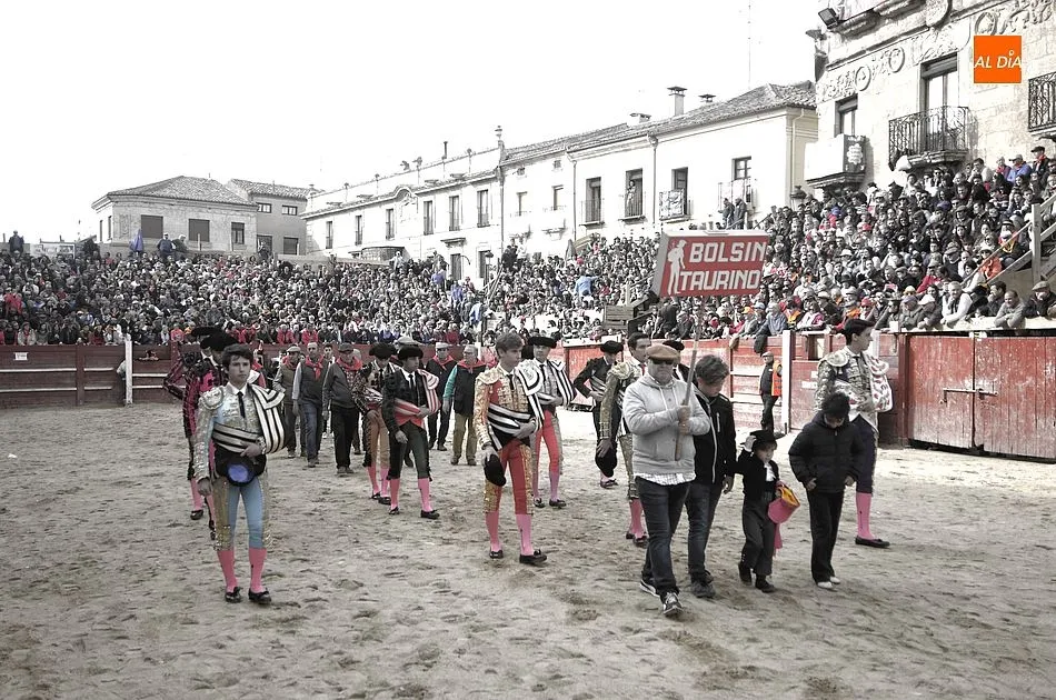 El Bolsín taurino vistió de luces por primera vez en carnaval/ Foto: Adrián Martín