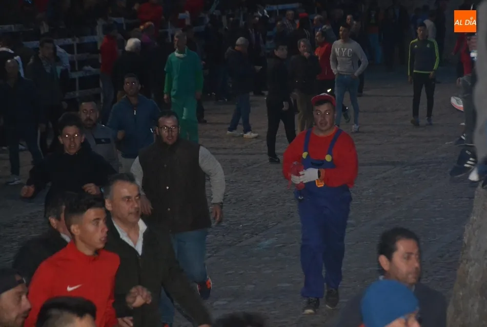 Foto 7 - Entretenida y limpia tarde dominical con los astados de Pilar Poblaci&oacute;n  