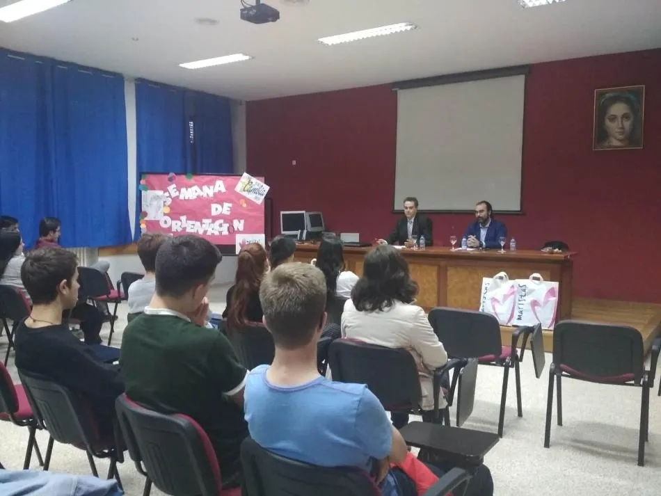 Foto 4 - Los estudiantes de Maristas valoran sus opciones de futuro en la Semana de la Orientaci&oacute;n