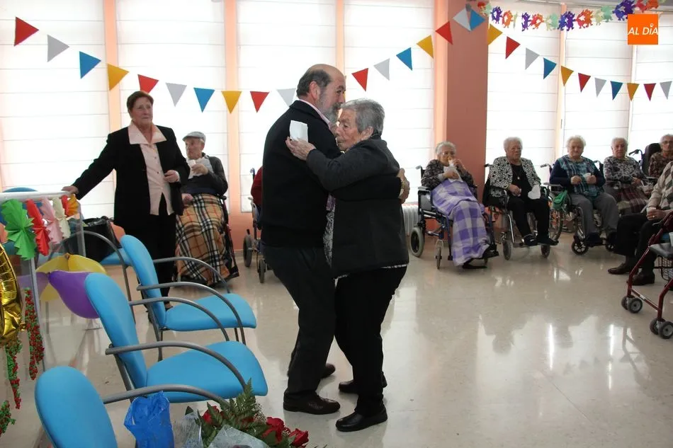 Foto 8 - Josefa Rivero Fuentes celebra su centenario arropada por sus hijos  