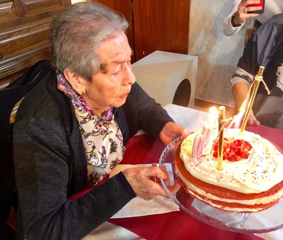 Foto 2 - Josefa Rivero Fuentes celebra su centenario arropada por sus hijos  