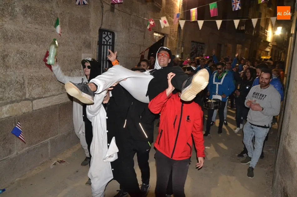 Foto 3 - Los j&oacute;venes doblan su apuesta para la tarde-noche del Lunes con la incorporaci&oacute;n de una...
