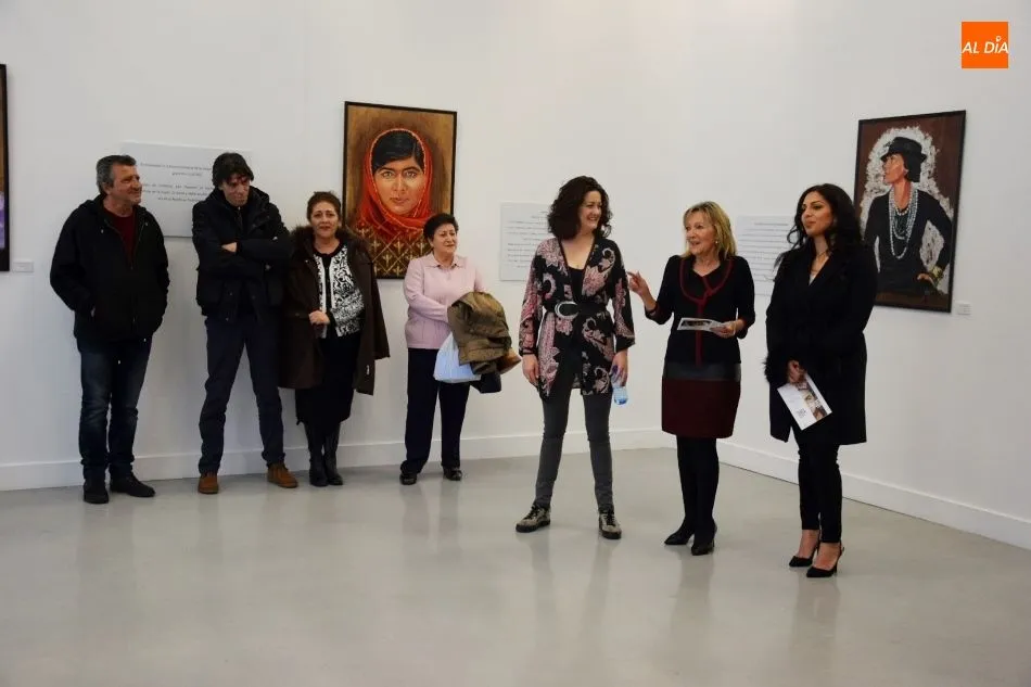 Foto 6 - Tania Berm&uacute;dez, la pintura para homenajear a mujeres y romper estereotipos de la raza gitana