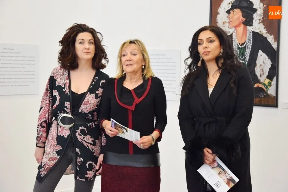 Foto 3 - Tania Berm&uacute;dez, la pintura para homenajear a mujeres y romper estereotipos de la raza gitana