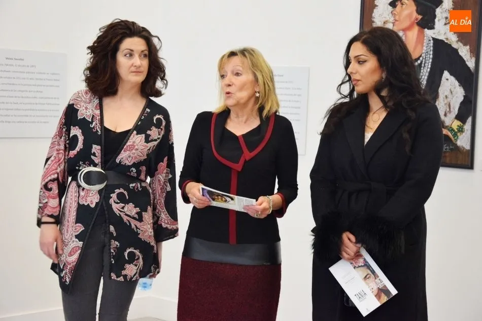Foto 2 - Tania Berm&uacute;dez, la pintura para homenajear a mujeres y romper estereotipos de la raza gitana