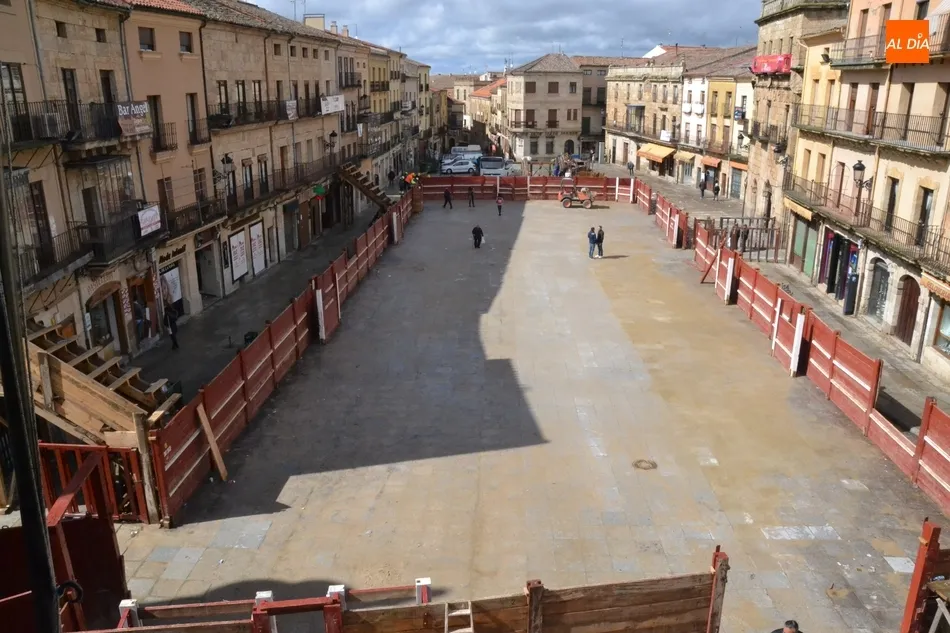 Foto 2 - La lluvia acelera la vuelta a la normalidad de Mir&oacute;briga tras el Carnaval  