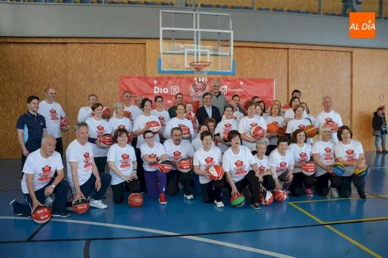 Foto 5 - Fernando Romay ofrece una clase magistral a los mayores del &lsquo;S&uacute;perSenior&rsquo;