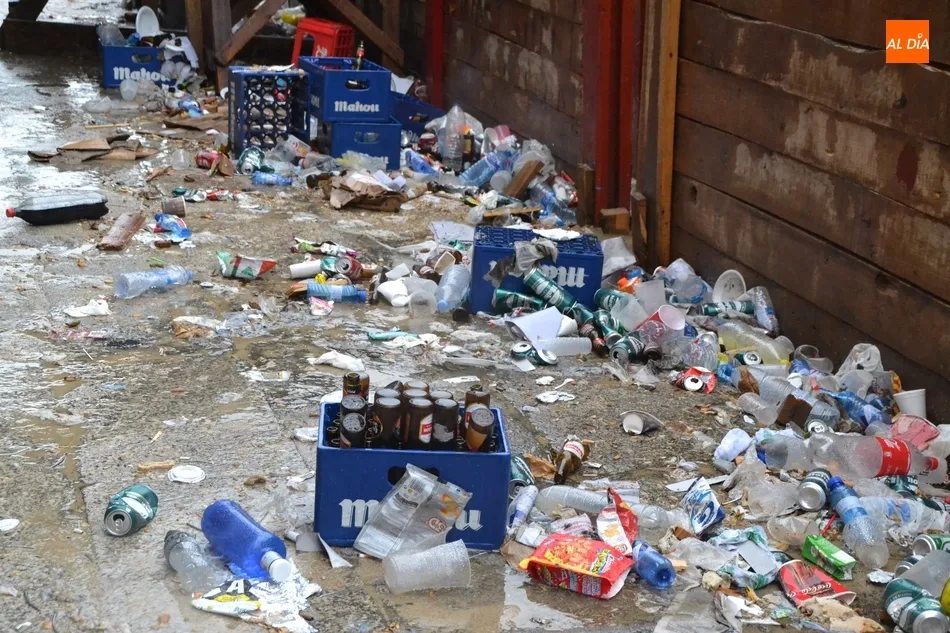 El Carnaval dejó casi 130.000 kilos de basura, 15.000 más que el año pasado  