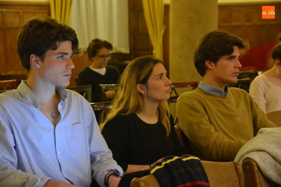Foto 8 - El Casino acoge el segundo de los &lsquo;Di&aacute;logos ciudadanos sobre el futuro de Europa&rsquo; 
