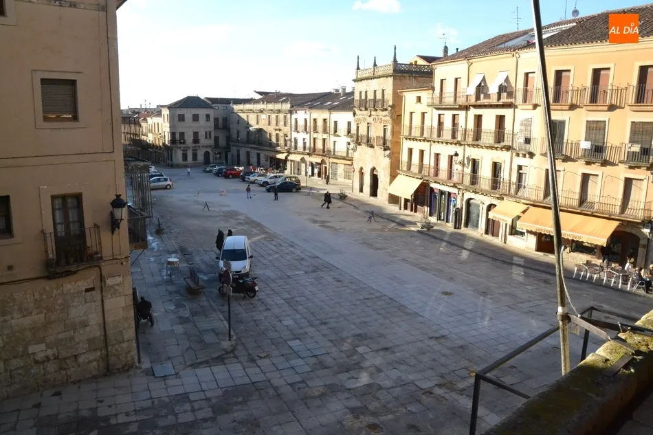 Foto 7 - La Plaza Mayor termina de quitarse el disfraz  