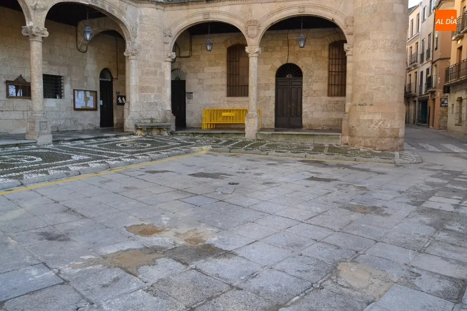 Foto 6 - La Plaza Mayor termina de quitarse el disfraz  