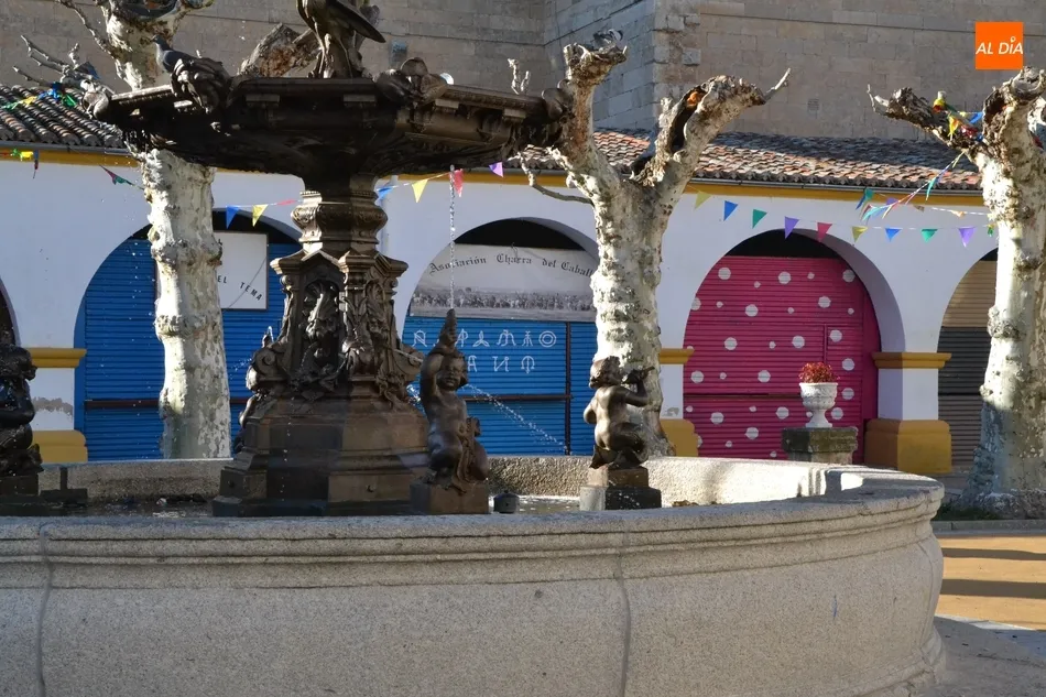 Foto 3 - La Plaza Mayor termina de quitarse el disfraz  