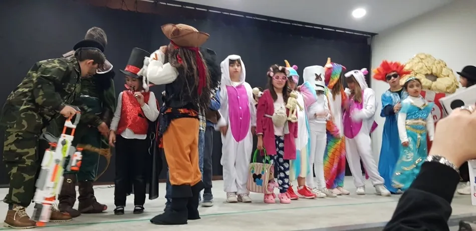 Foto 2 - Huerta tampoco quiso perderse el carnaval