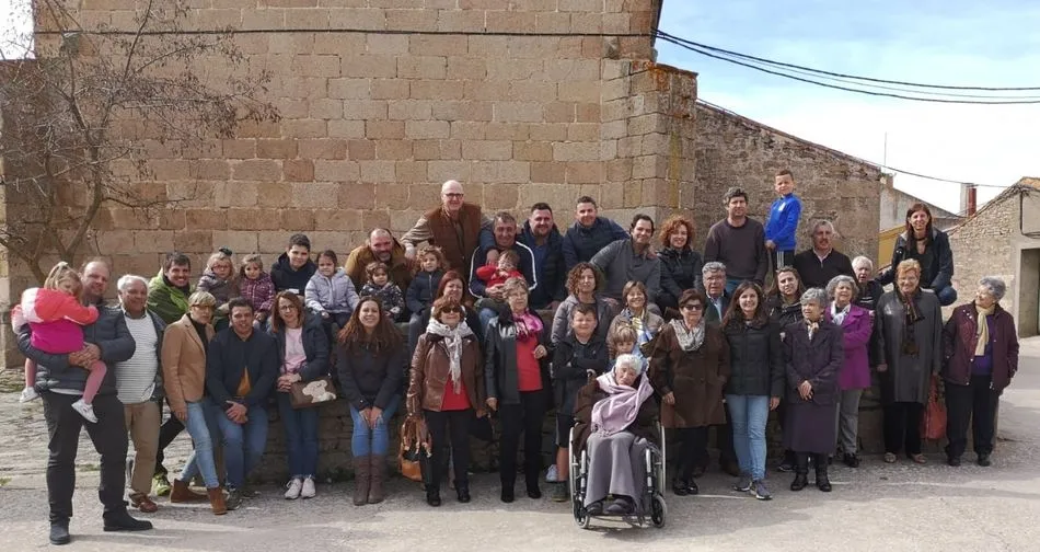 Consuelo Ballesteros Pascual celebra su 103 cumpleaños rodeada de sus seres queridos    