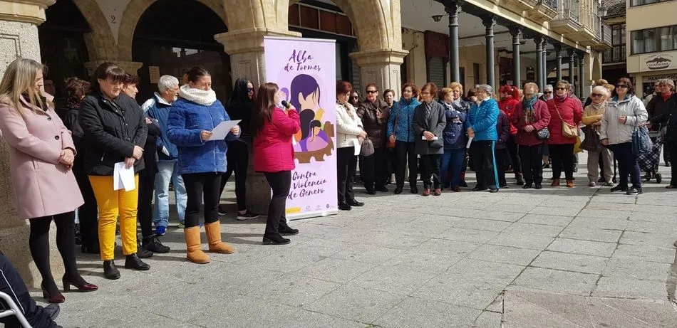 Lectura de manifiestos en la Plaza Mayor