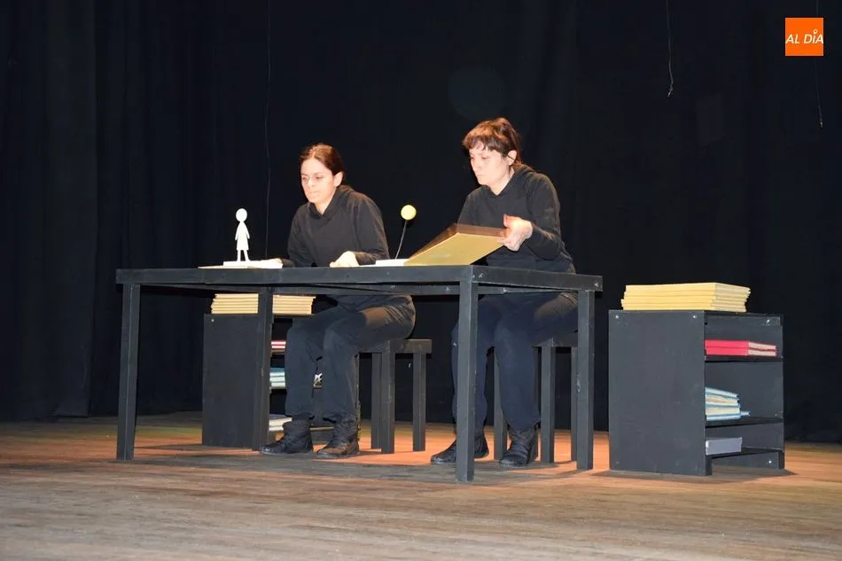 Foto 3 - Teatro delle Briciole acerca el mundo del libro a los m&aacute;s peque&ntilde;os