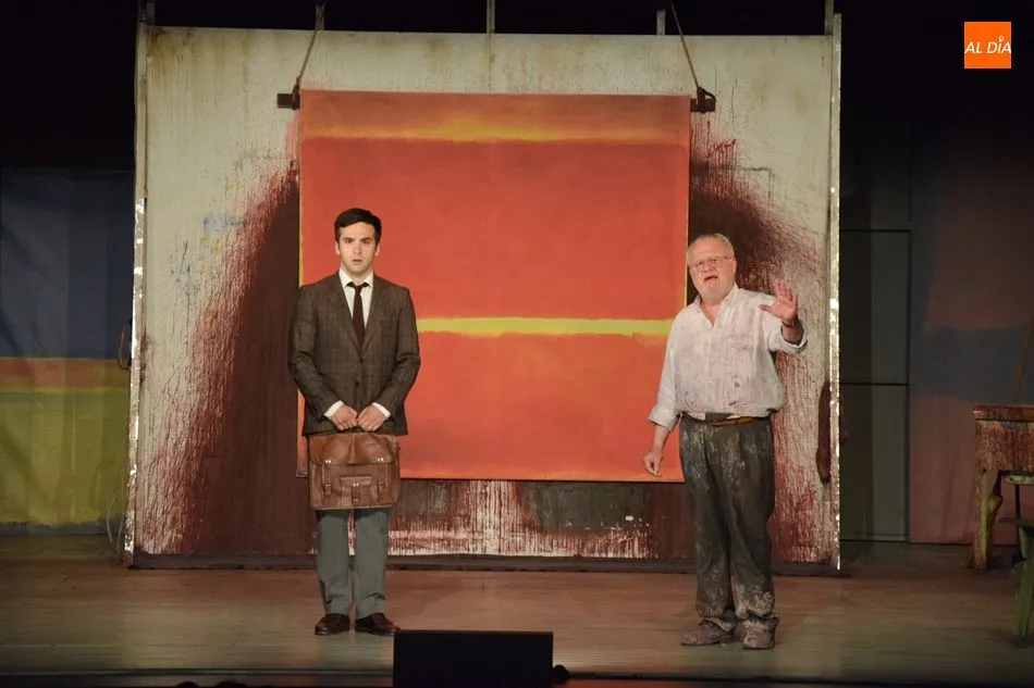 Ricardo Gómez y Juan Echanove en plena representación de Rojo