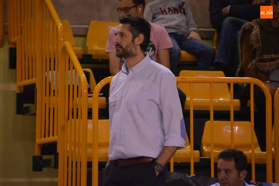 Foto 8 - La Antigua CB Tormes consigue una important&iacute;sima victoria tras dos pr&oacute;rrogas (99-91)