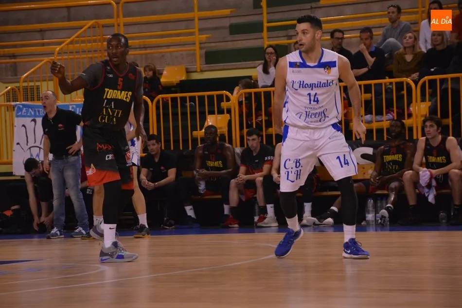 Foto 3 - La Antigua CB Tormes consigue una important&iacute;sima victoria tras dos pr&oacute;rrogas (99-91)