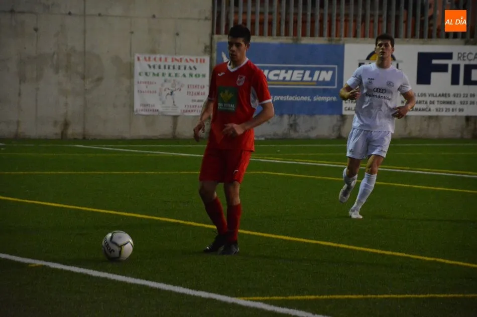 Foto 4 - El Navega y el Hergar &lsquo;B&rsquo; empatan y mantienen la pelea por el liderato al rojo vivo (1-1)