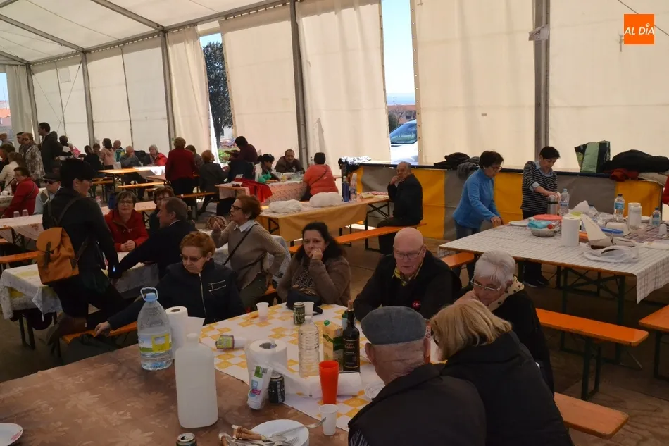 Foto 4 - El buen tiempo tambi&eacute;n acompa&ntilde;a la despedida del Carnaval 2019  