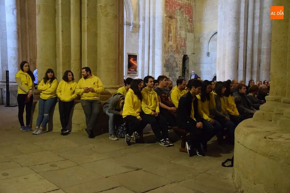 Foto 8 - La Catedral Vieja de Salamanca celebra una eucarist&iacute;a seg&uacute;n el rito hispano-moz&aacute;rabe