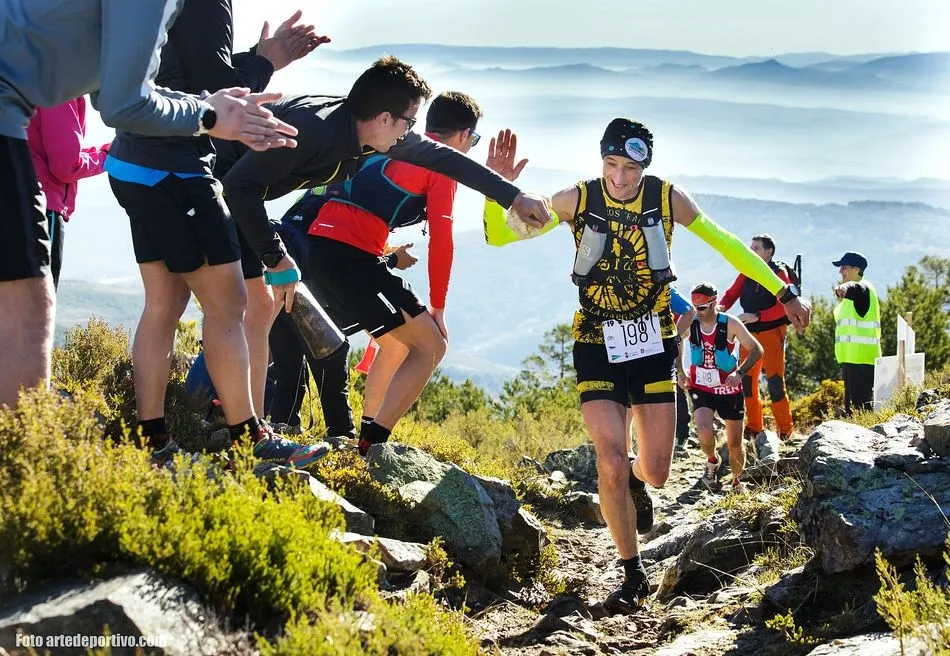 Foto 3 - Pablo Villa y Oihana Kortazar se imponen en la Tres Valles 2019