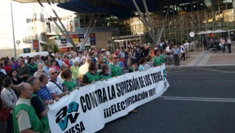 Foto 4 - FEVESA celebra la recuperaci&oacute;n de la conexi&oacute;n ferroviaria de Salamanca con Barcelona
