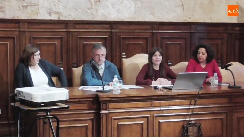 Foto 5 - La Universidad de Salamanca muestra sus atractivos a m&aacute;s de 4.000 futuros estudiantes