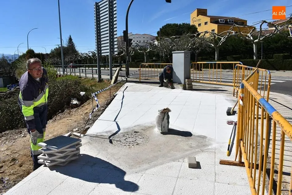 Foto 2 - El Ayuntamiento de Guijuelo contin&uacute;a con mejoras urban&iacute;sticas