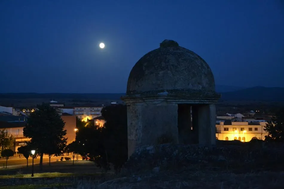 El Ciudad Rodrigo de 1944 recibirá el sábado al Gobernador Civil de la Provincia  