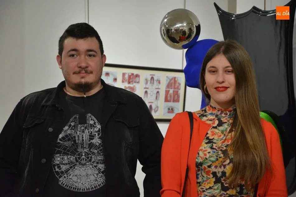 Foto 3 - El Ayuntamiento expone las obras ganadoras del certamen &lsquo;J&oacute;venes Creadores&rsquo;