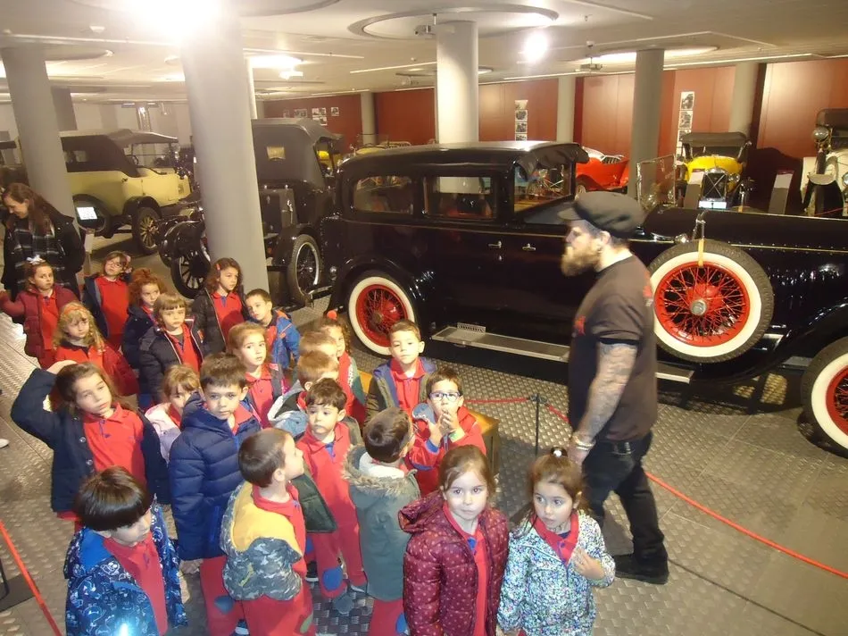 Foto 10 - Los alumnos de 2&ordm; de Infantil del Colegio Trinitarios visitan el Museo de Historia de la...
