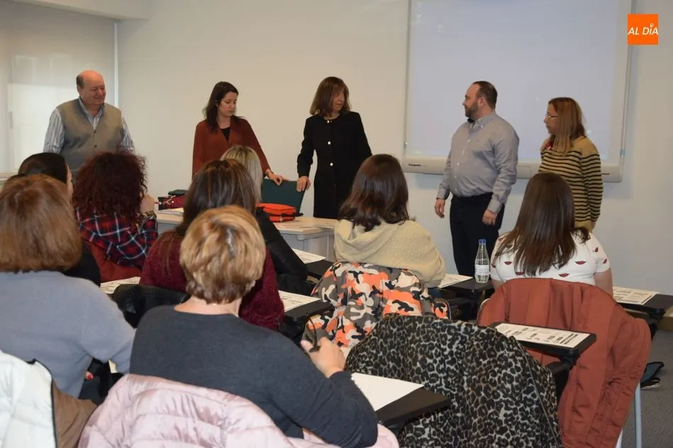 Foto 3 - La Asociaci&oacute;n El Paciente Experto imparte el primer curso &lsquo;RCP y uso del desfibrilador&rsquo;