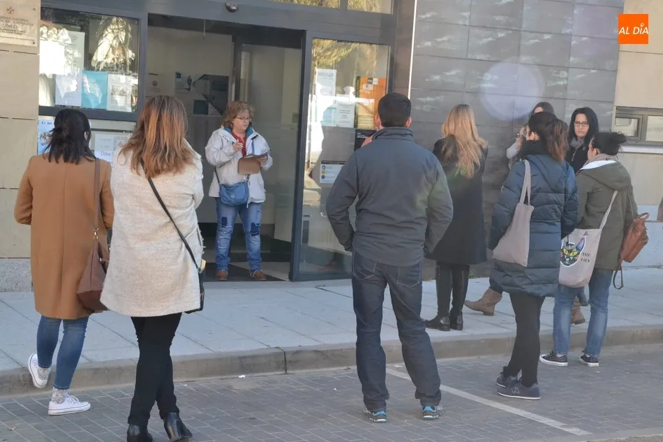 Foto 3 - Un total de 64 personas afrontan el examen para convertirse en administrativos del Ayuntamiento  
