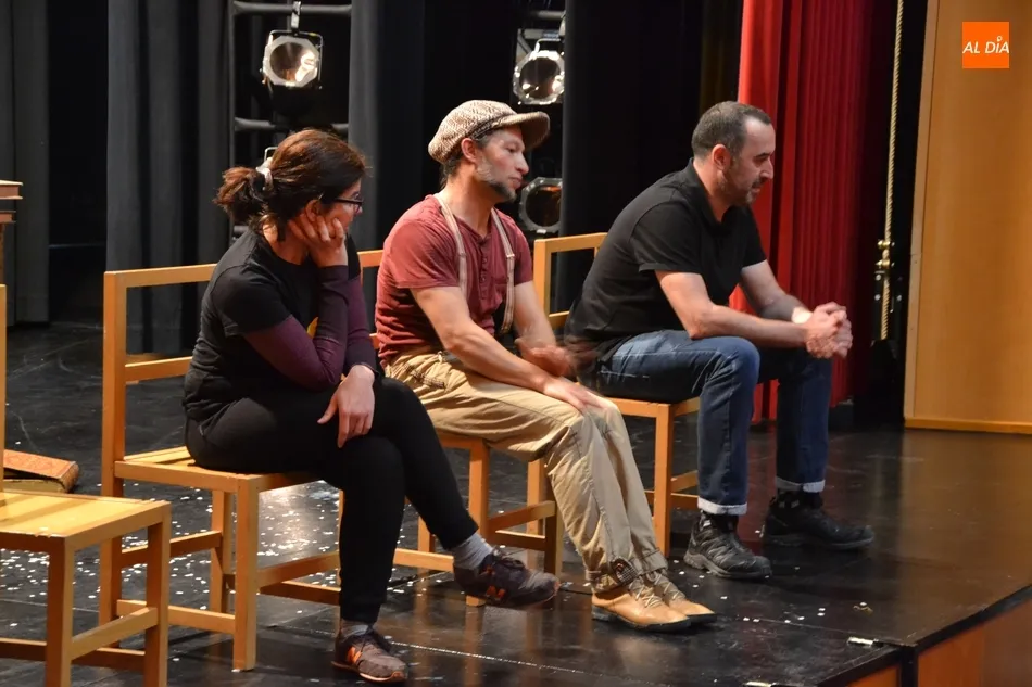 Foto 5 - Los escolares de 1&ordm; de Primaria disfrutan de un espect&aacute;culo de circo contempor&aacute;neo  