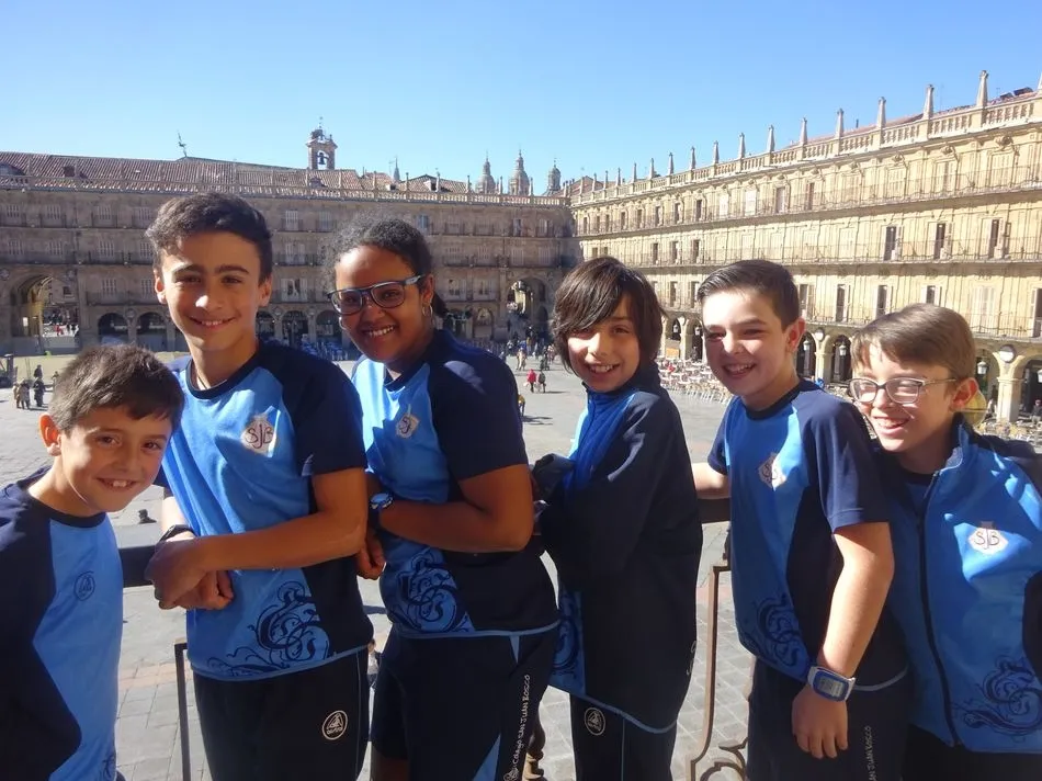 Foto 4 - Los escolares de Primaria del Colegio San Juan Bosco visitan el Ayuntamiento